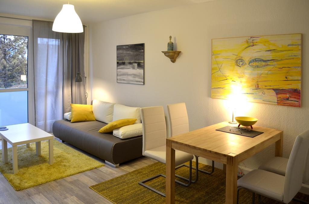 F2 - Am alten Elbarm - Laubegast Dresden Zimmer foto